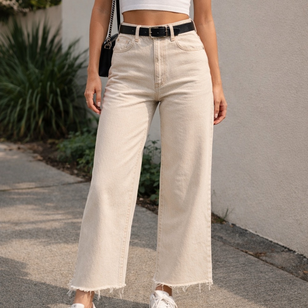 Levi’s XL Straight Size 30 Jeans in Cream with Raw Hemline added